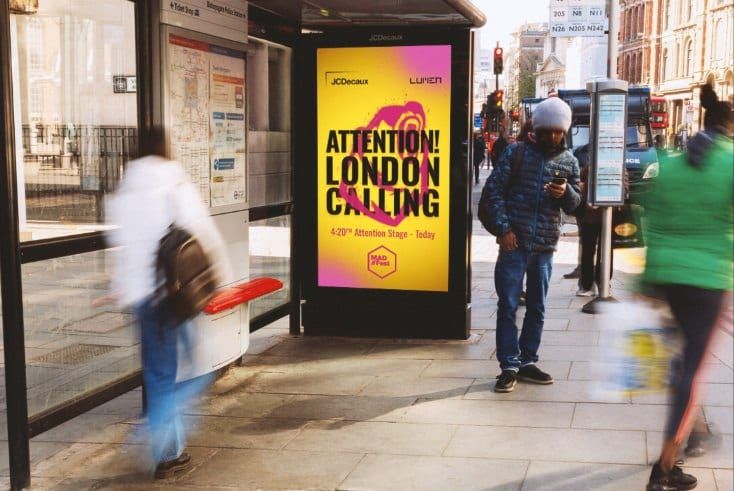 Backlit & Bus Shelter