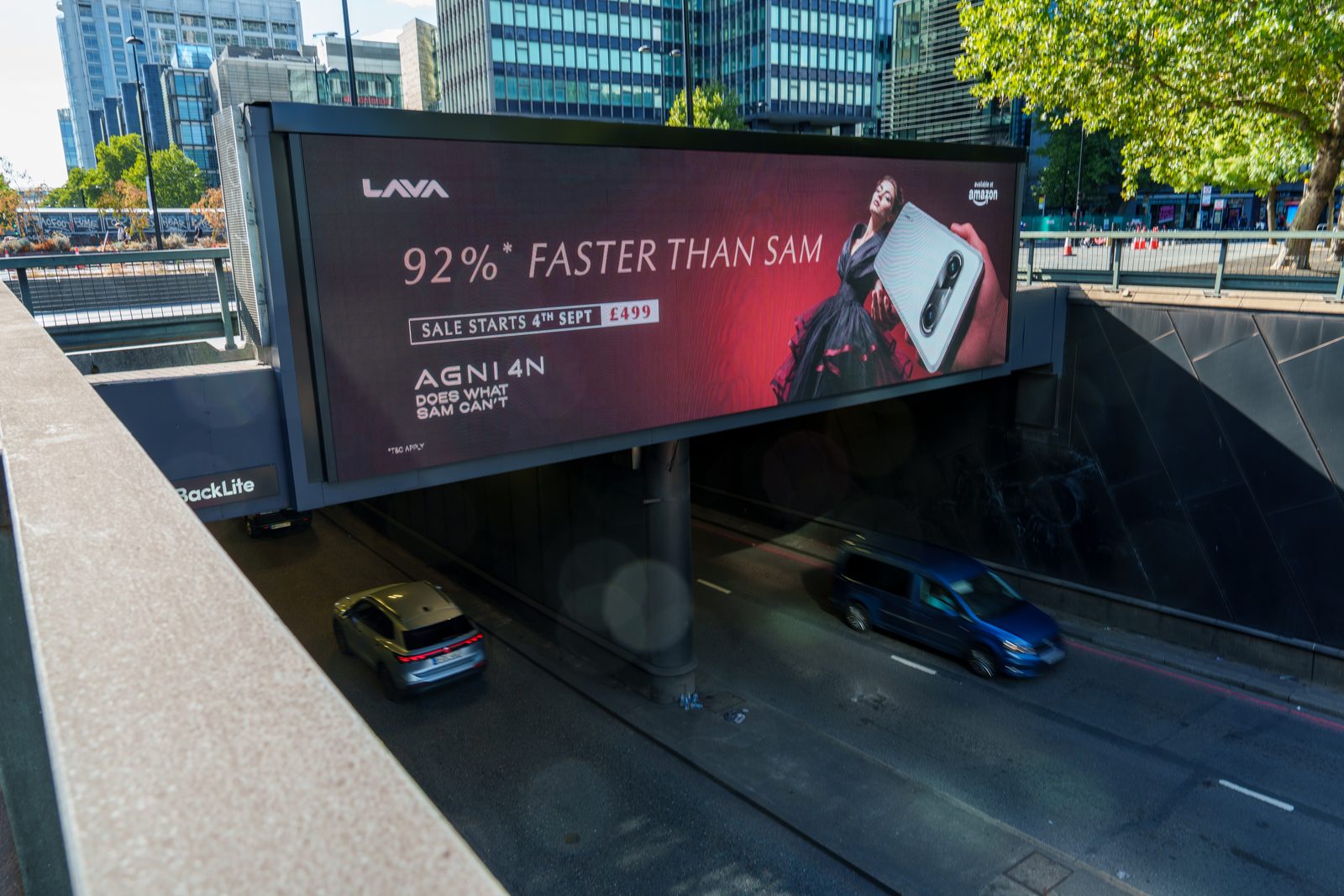 The LAVA AGNI 4N advert on the digital screen over the Euston Road underpass, London