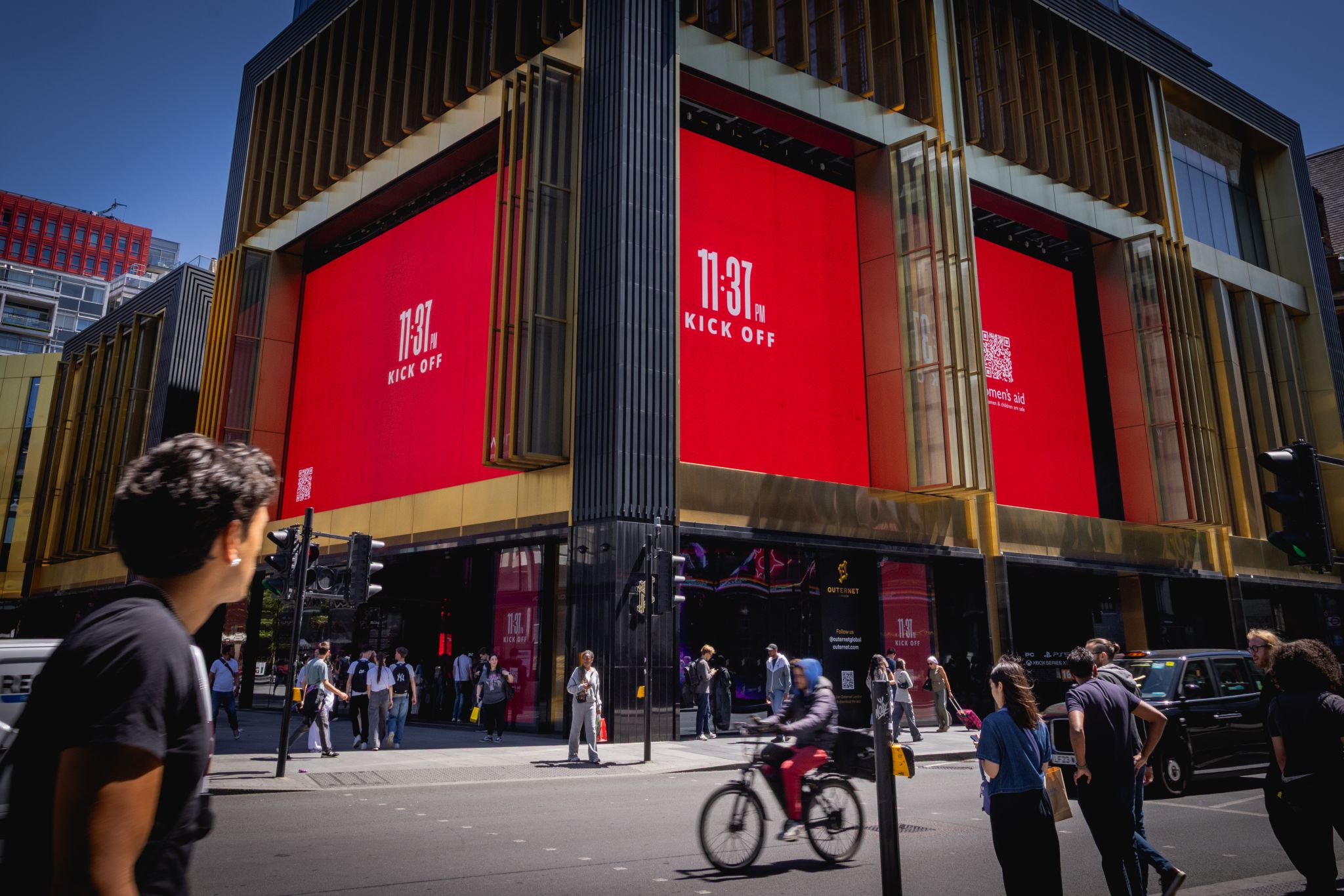 The Other Kick Off campaign on the Outernet London screens at Tottenham Court Road
